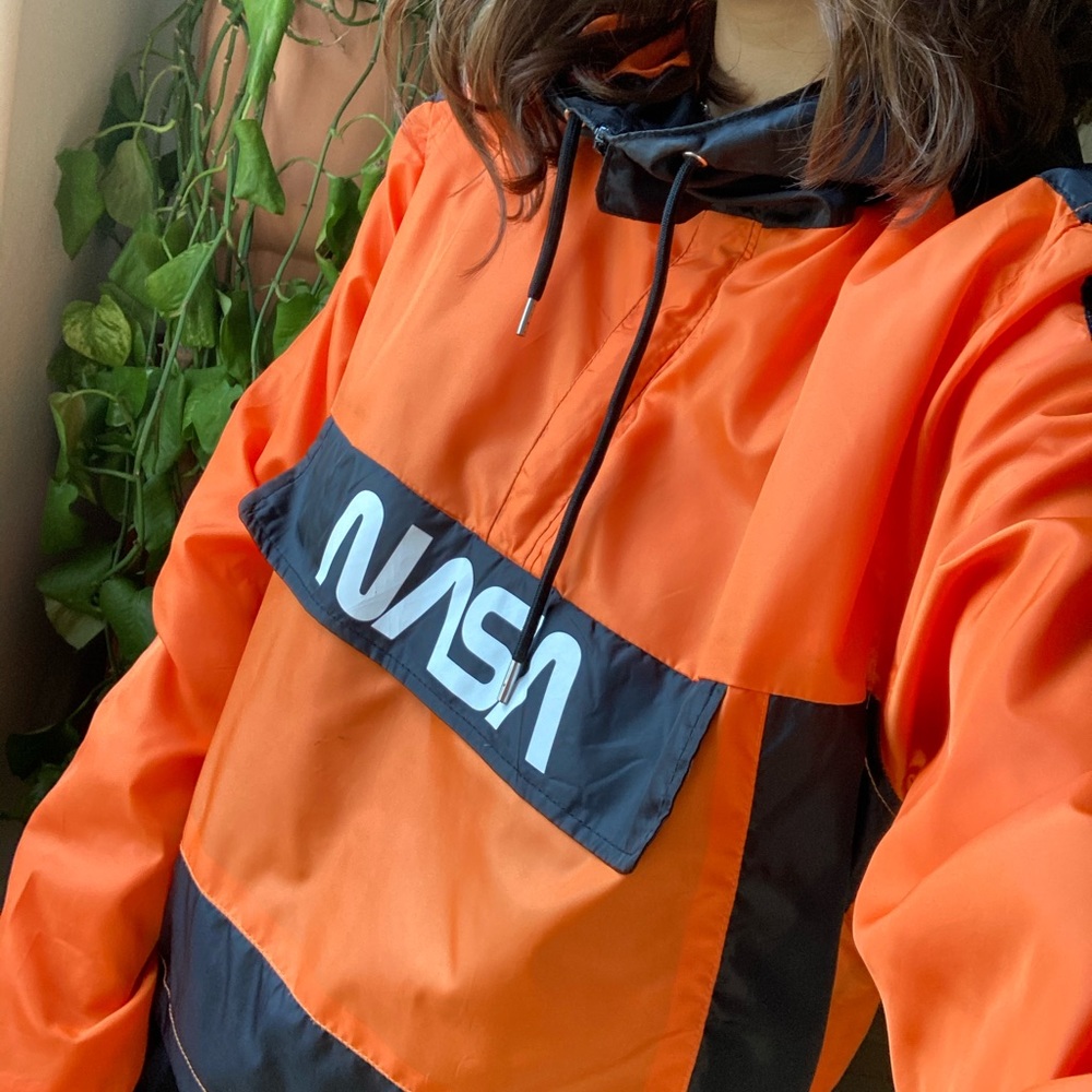 NASA windbreaker size L